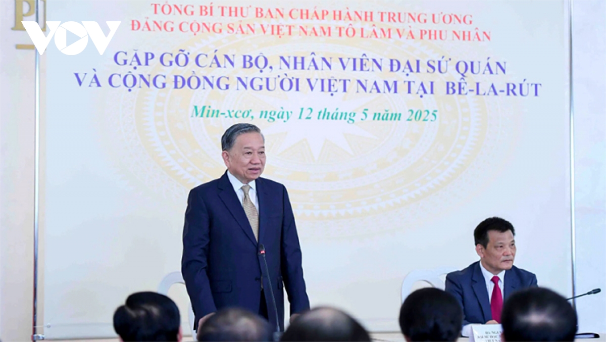 Party leader encourages close-knit bond among Vietnamese expatriates in Belarus